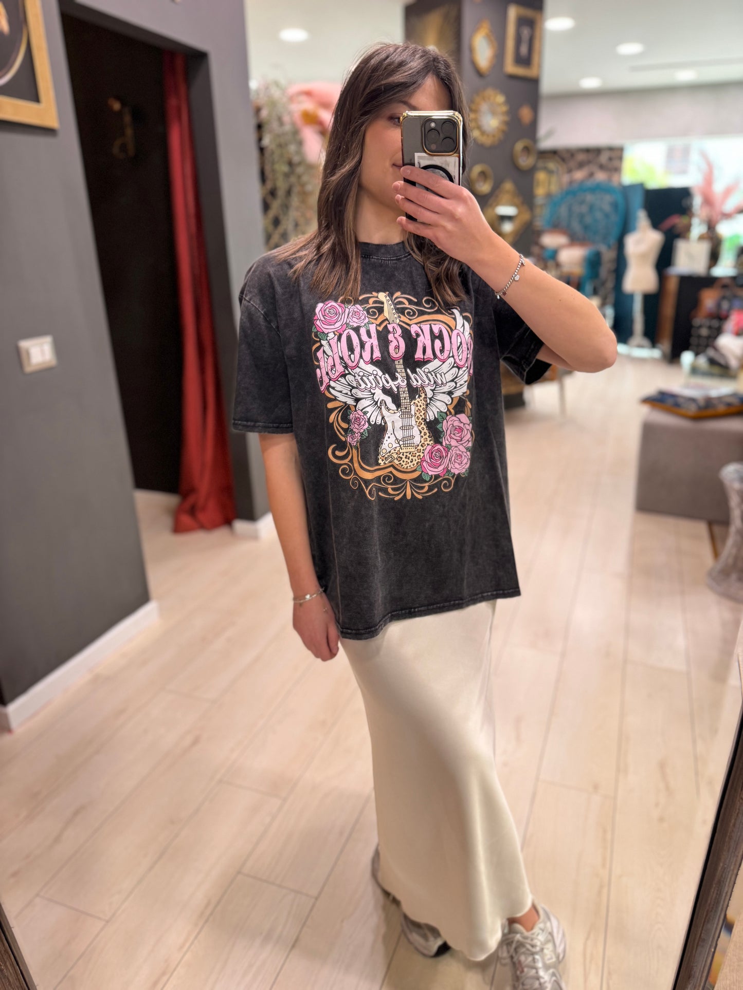 GONNA IN SATIN DONTWAIT