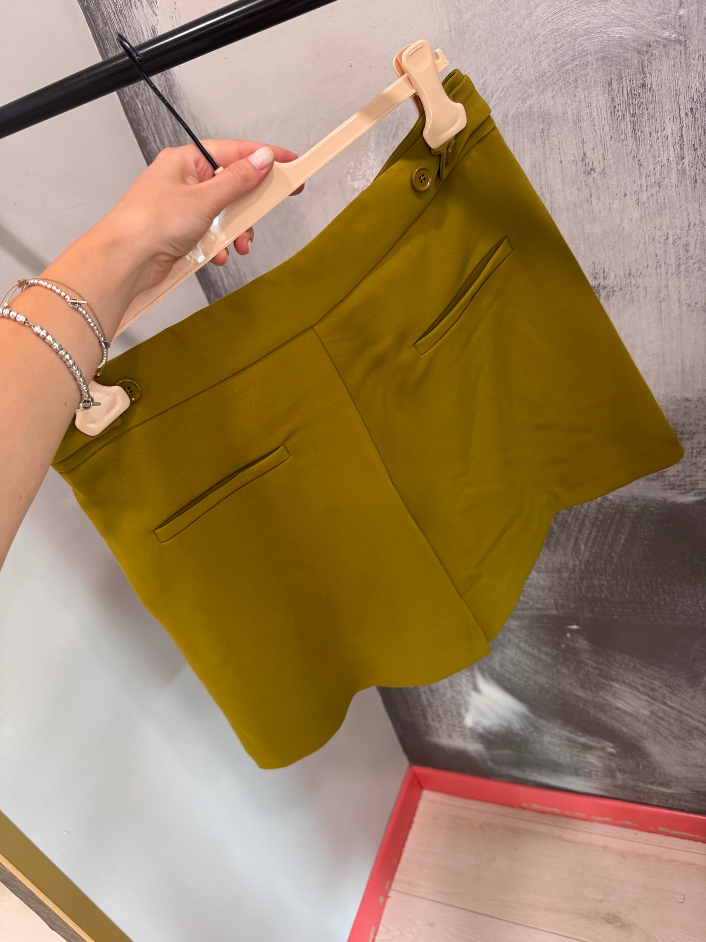 SHORTS OLIO ANIYE BY