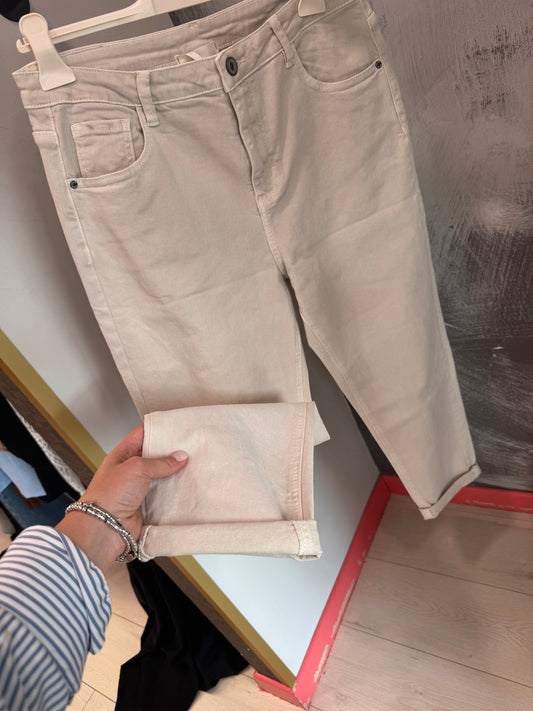 JEANS MOM YOU DECIDE