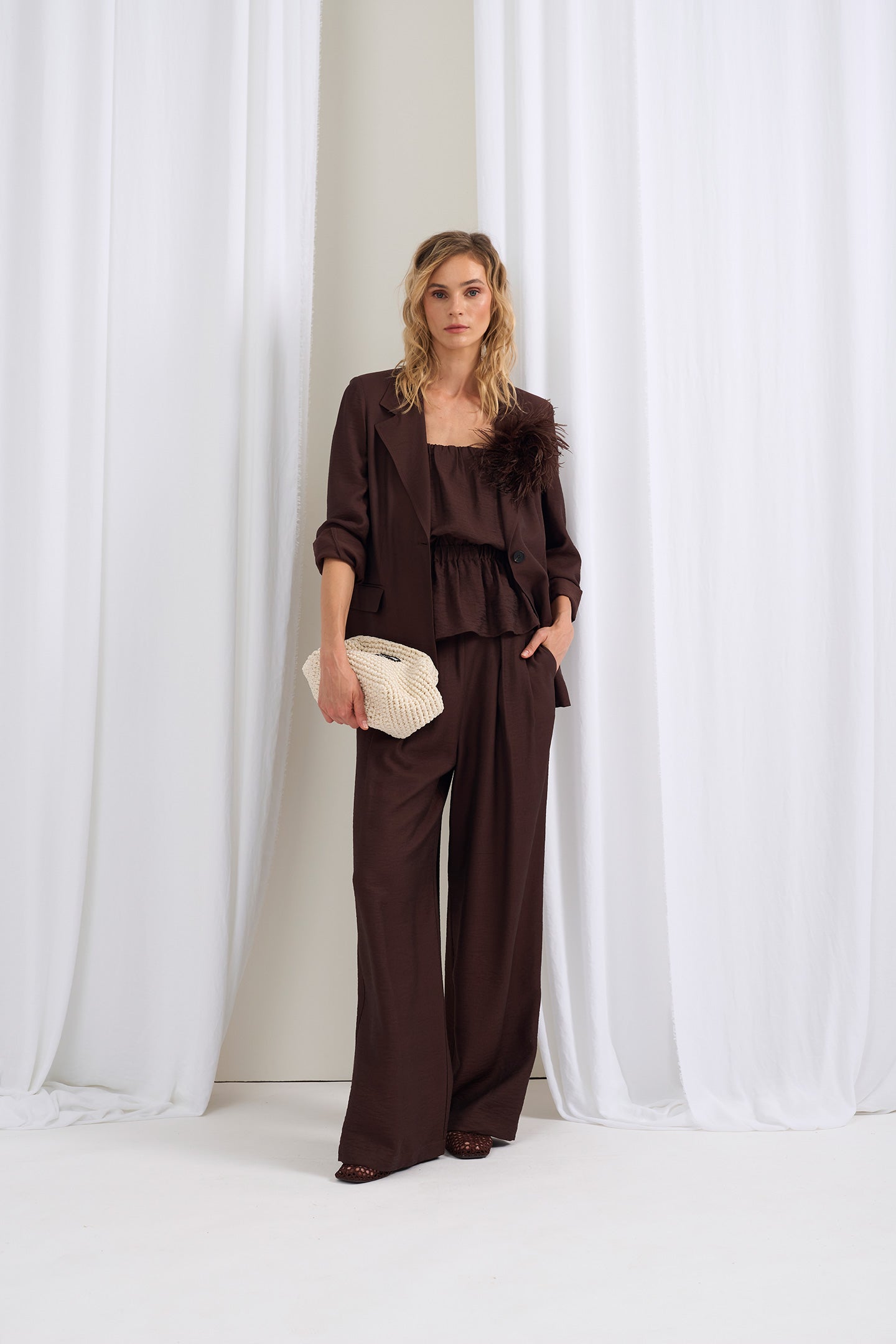 PANTALONI PALAZZO CON PINCES SOALLURE
