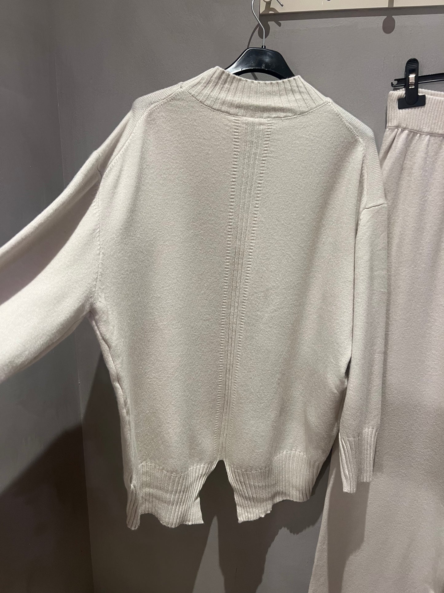 COMPLETO MAGLIA DON’T WAIT