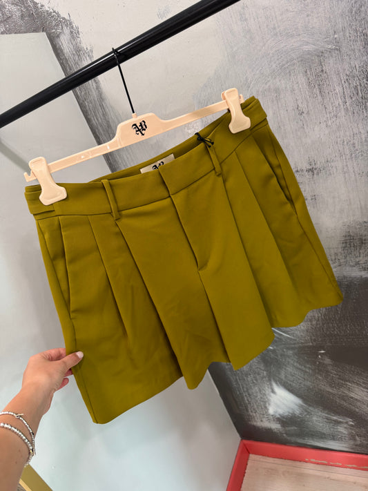SHORTS OLIO ANIYE BY