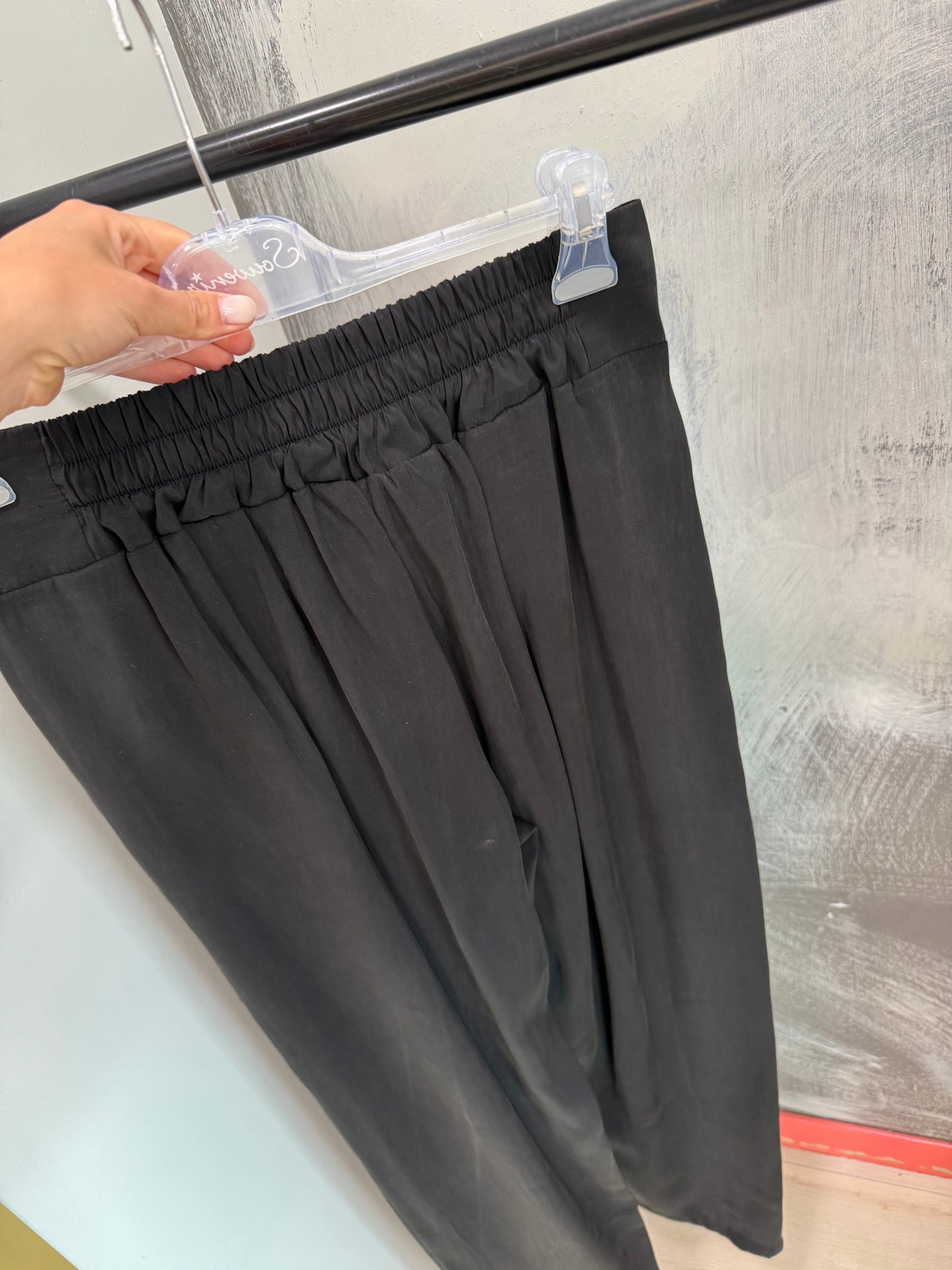 PANTALONE NERO CON STRASS SOUVENIR