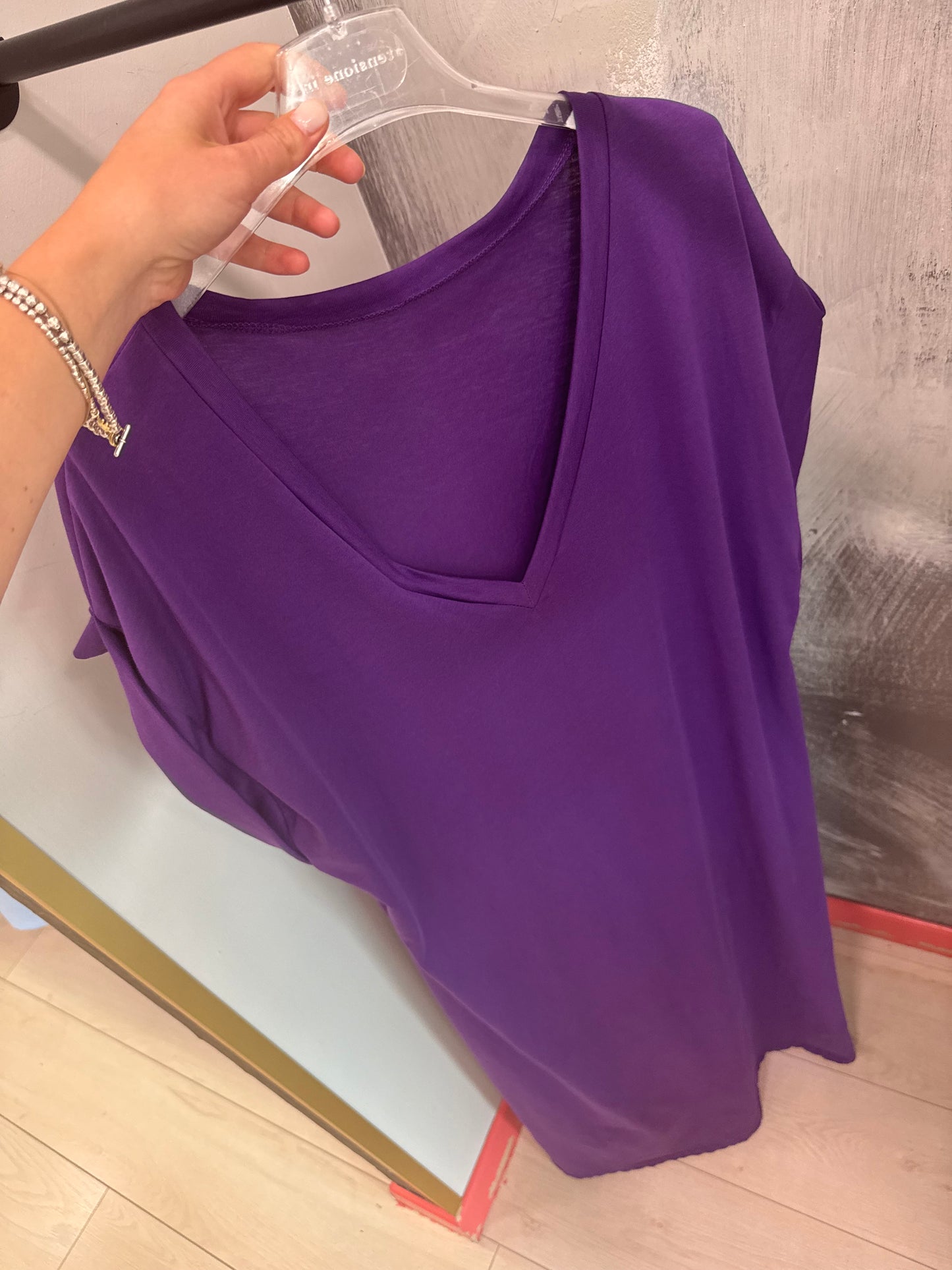 ABITO VIOLA TENSIONEIN