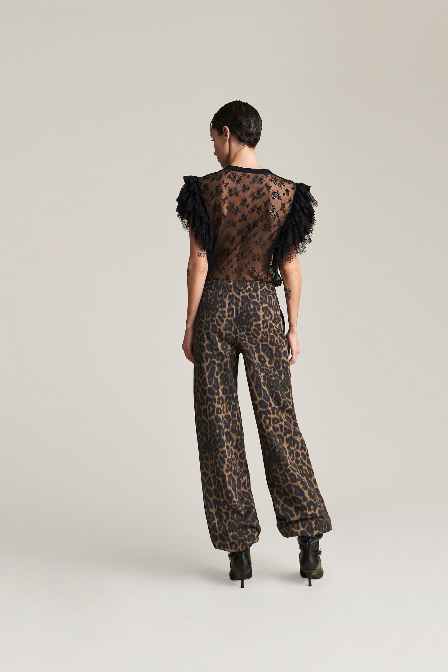 T-SHIRT PIZZO NERO ANIYE BY