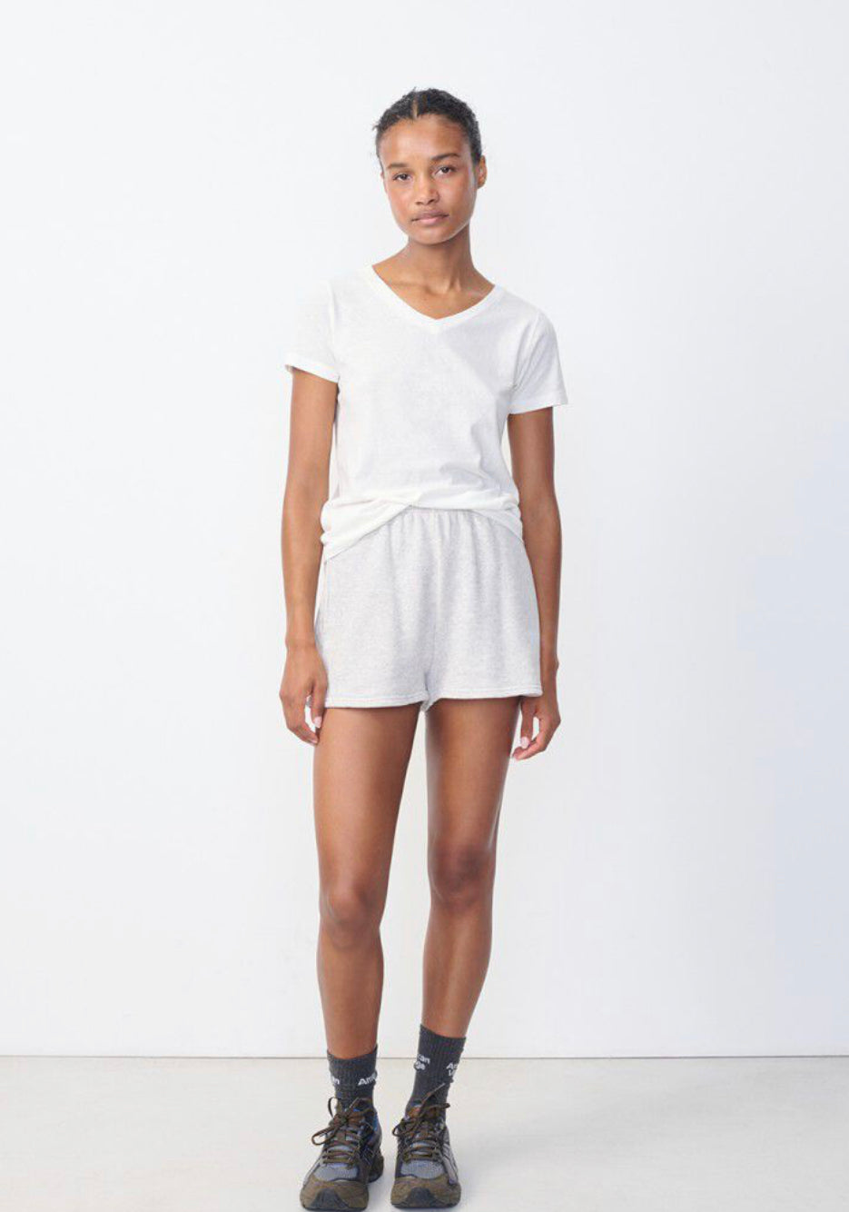 T-SHIRT SCOLLO A V GAMIPY AMERICAN VINTAGE