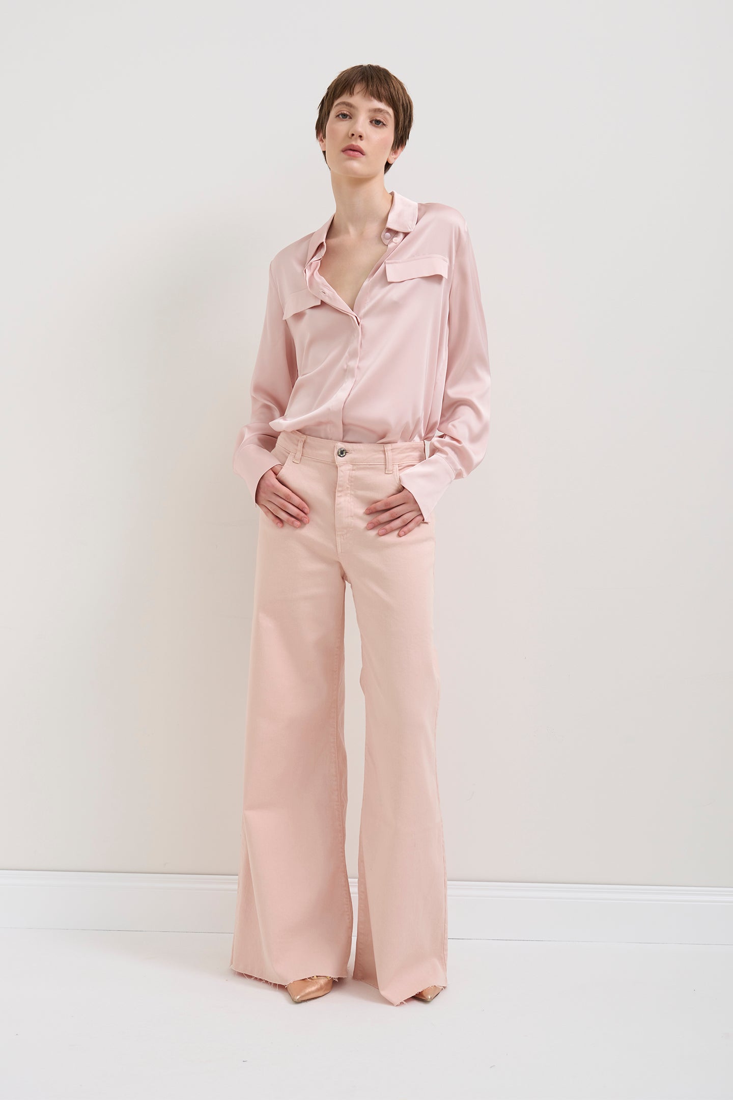 JEANS IN BULL FLARE SOALLURE