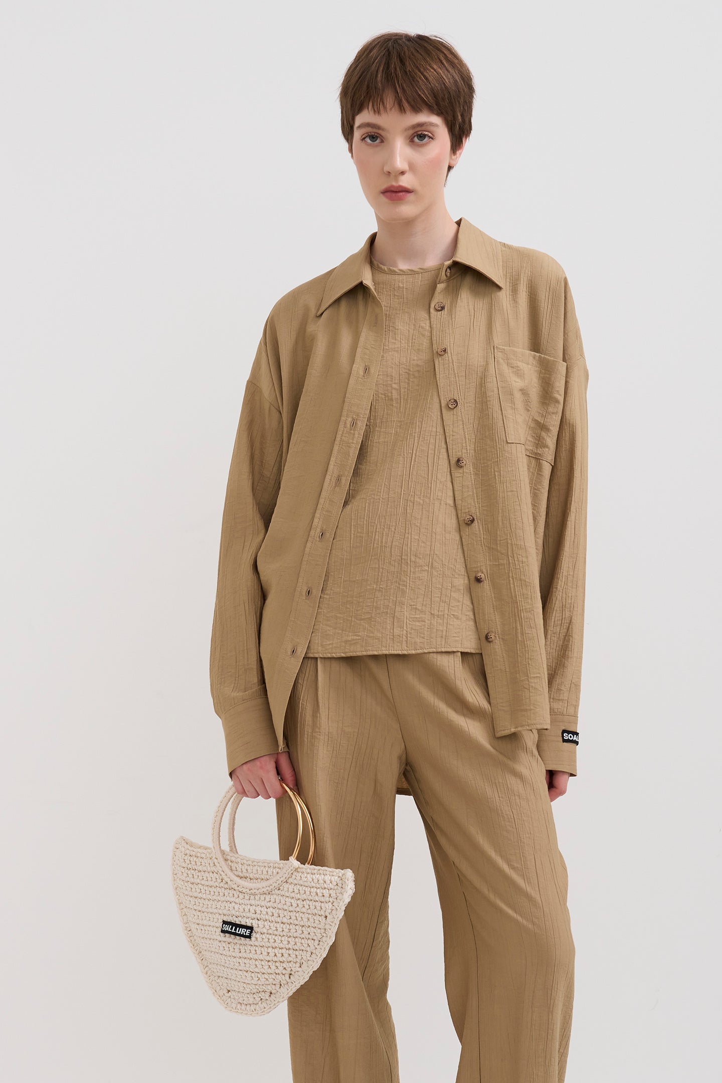 CAMICIA IN CREPÉ CON TASCHINO SOALLURE