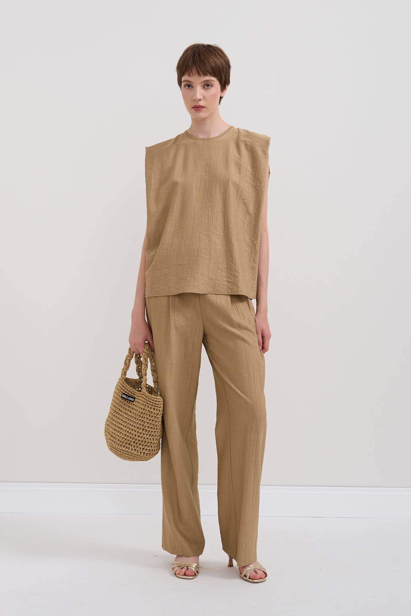 PANTALONI AMPI IN VISCOSA SOALLURE