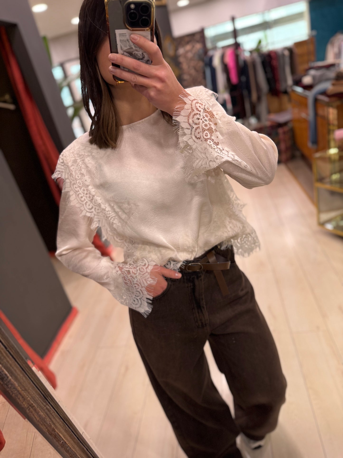 BLUSA CON PIZZO PHILIALOFT