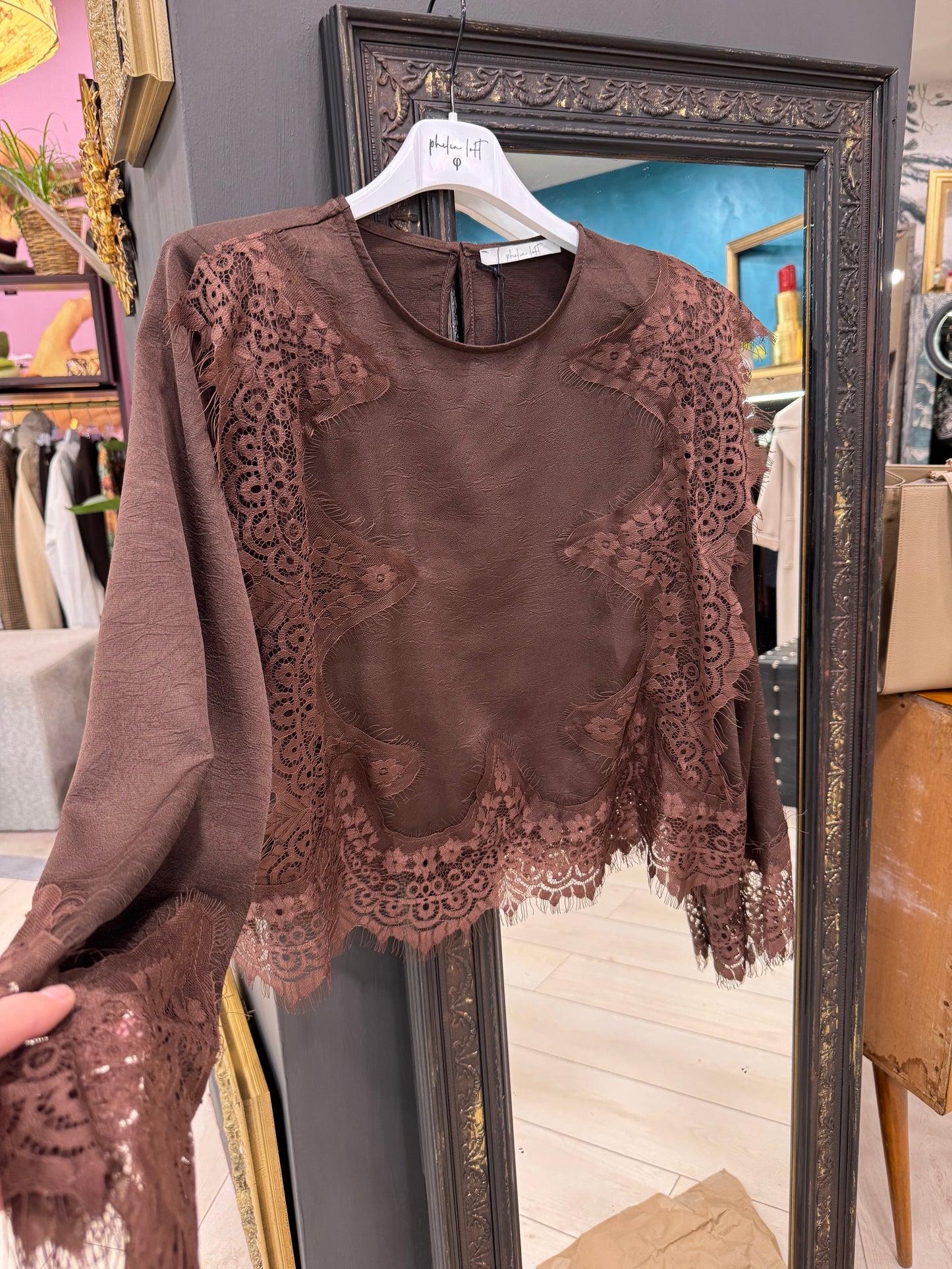 BLUSA CON PIZZO PHILIALOFT