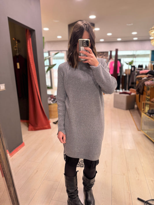 ABITO CON PIZZO SUSYMIX