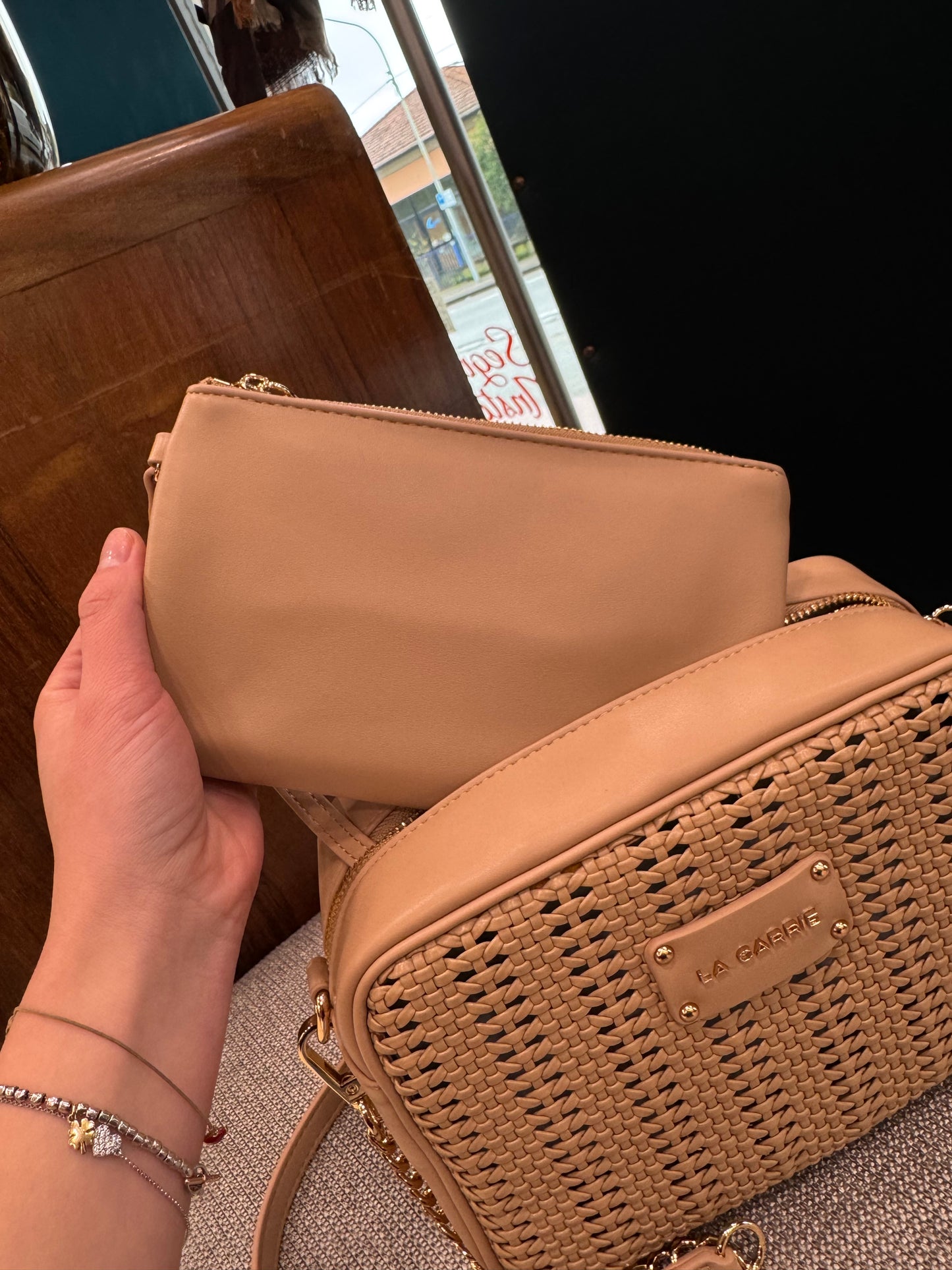 BORSA A TRACOLLA INTRECCIATA LACARRIE