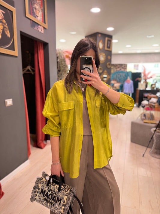 CAMICIA FLUIDA CON TASCONI SOALLURE