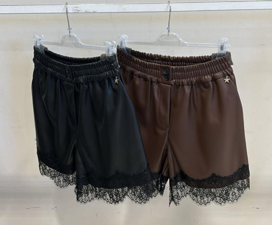 BERMUDA CON PIZZO SOUVENIR