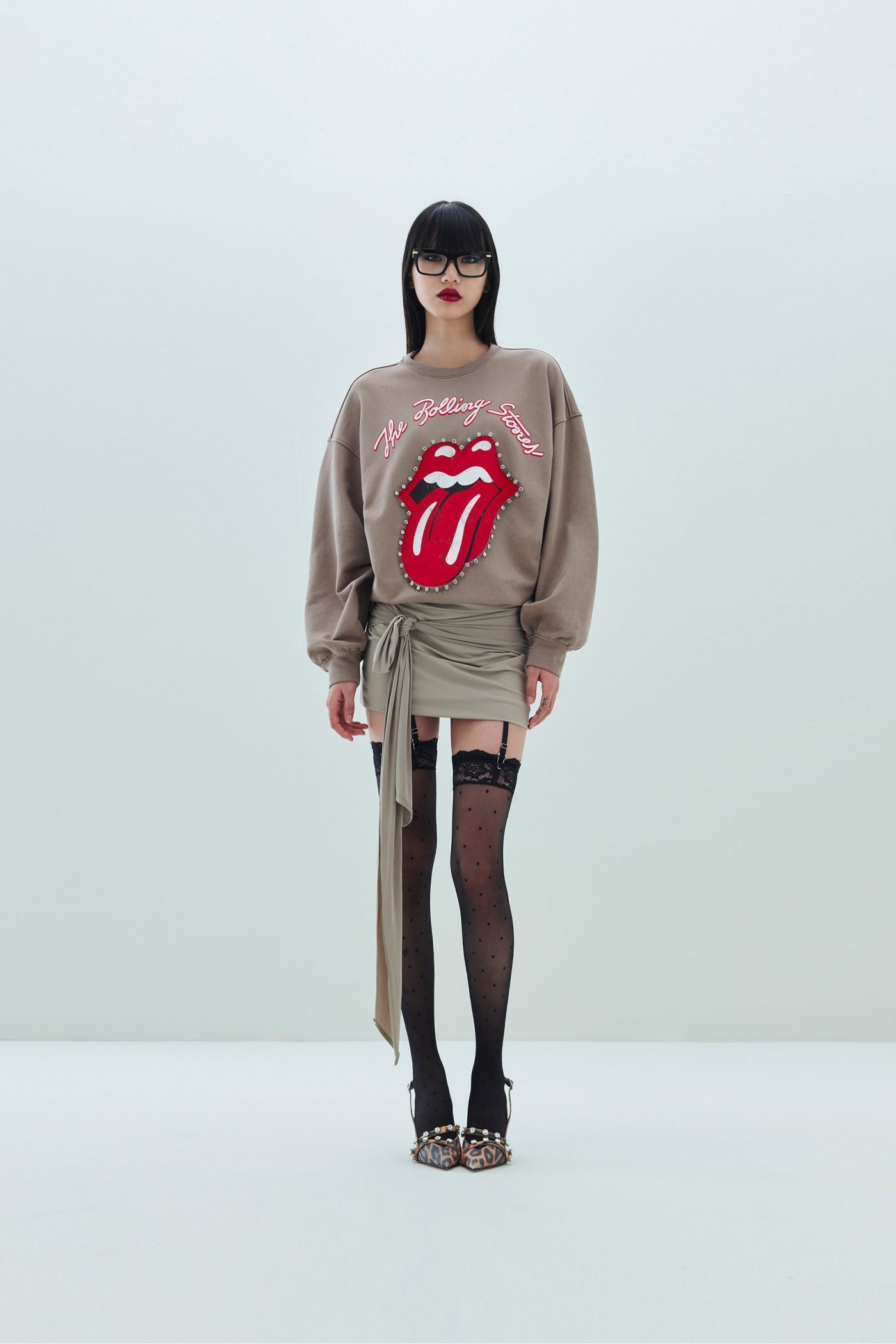 FELPA ROLLING FANGO ANIYE BY